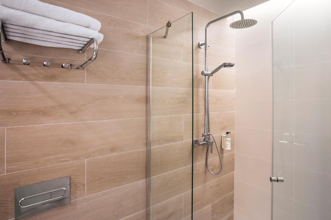 B&B Hotel לאידה מראה חיצוני תמונה